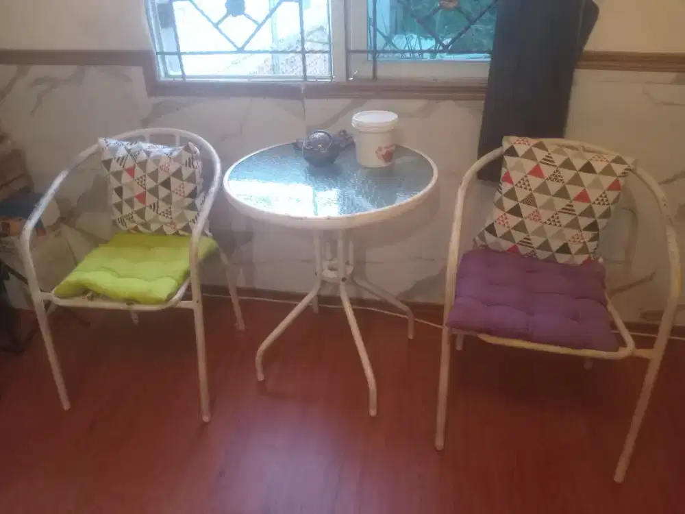 Kursi & meja ruang tamu santai ace informa