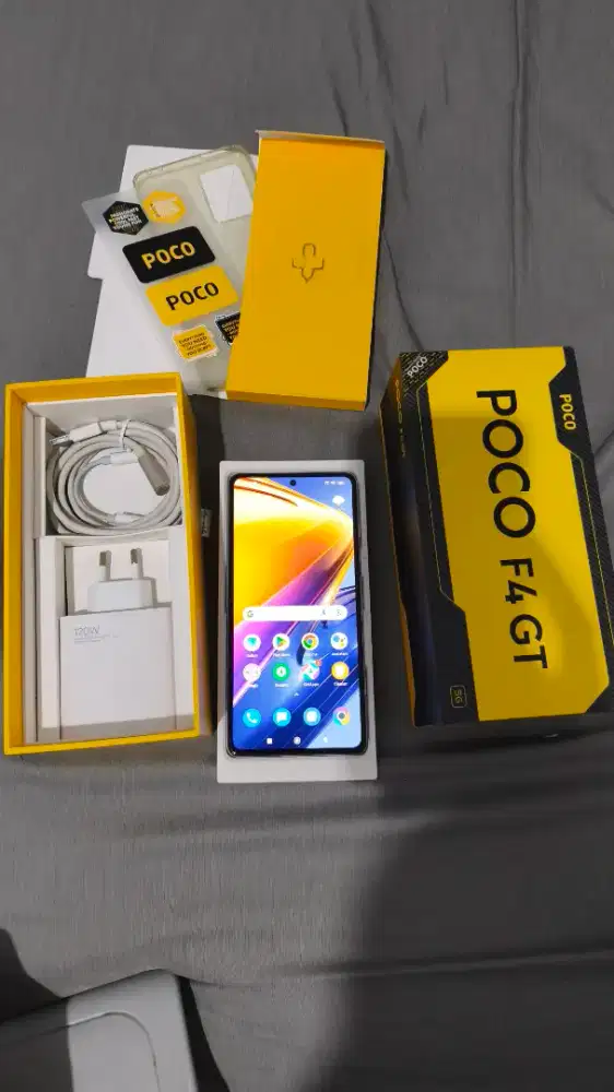 XIAOMI POCO F4 GT