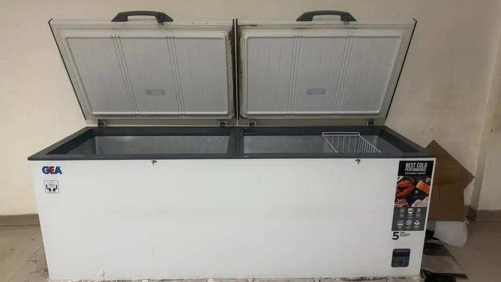Freezer Box Gea 750 Liter