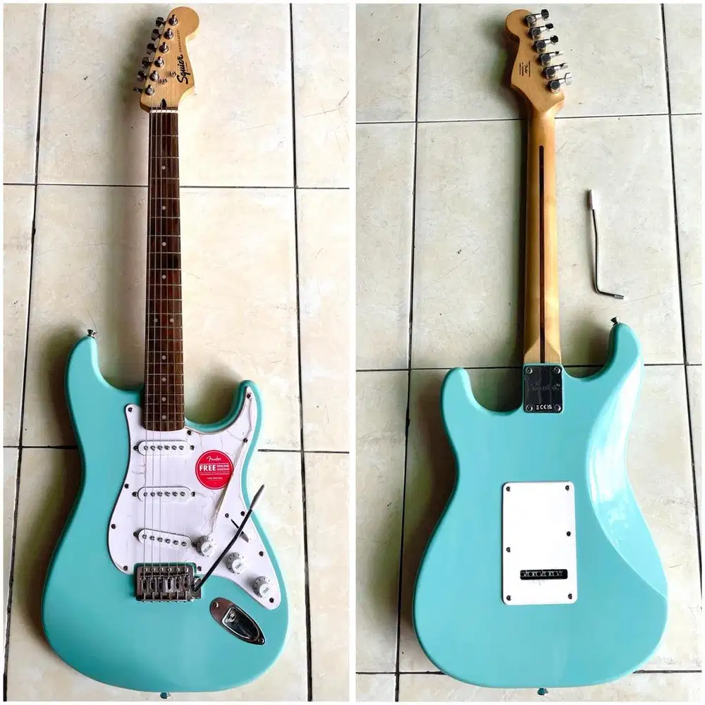 Gitar Elektrik Stratocaster Squier Bullet by Fender Original Strat