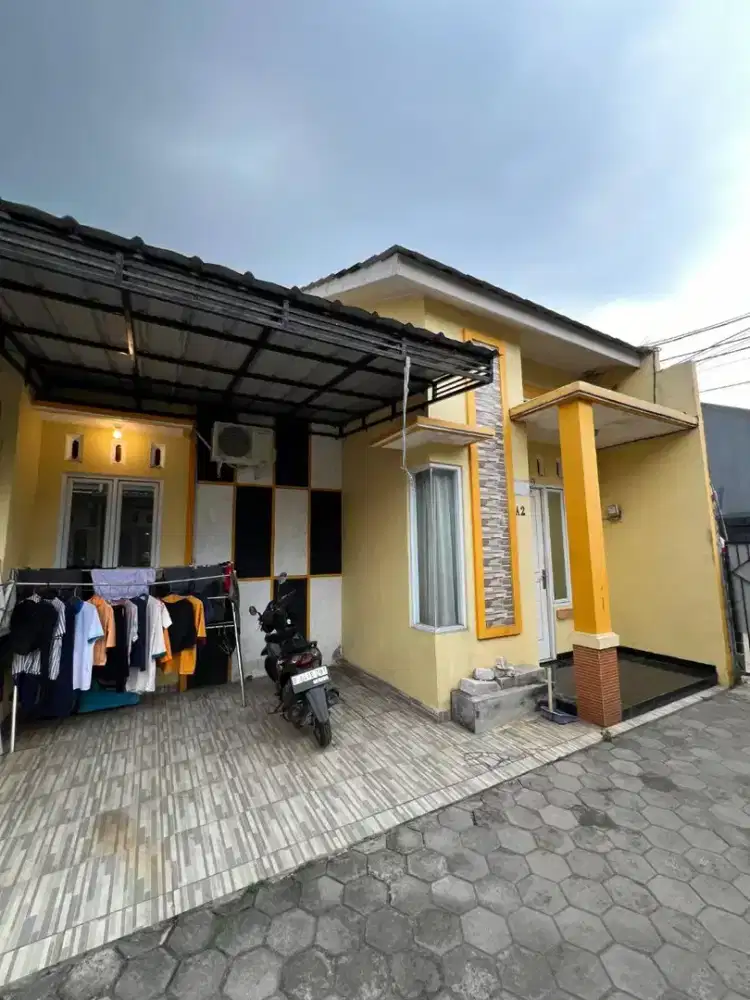 DI SEWAKAN RUMAH DEKAT JAKARTA, DEPOK, PONDOK CABE