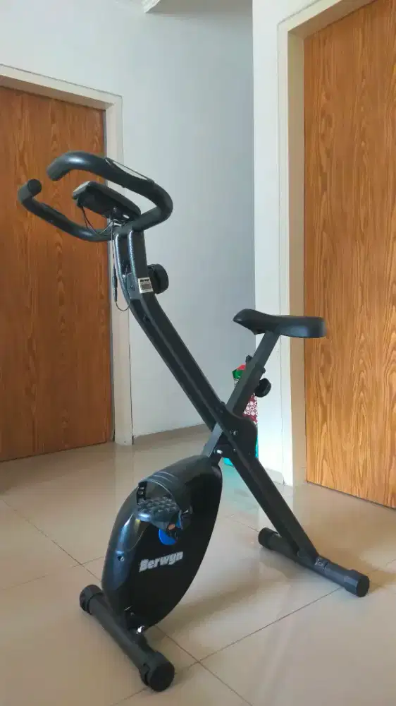 Sepeda Statis Berwyn