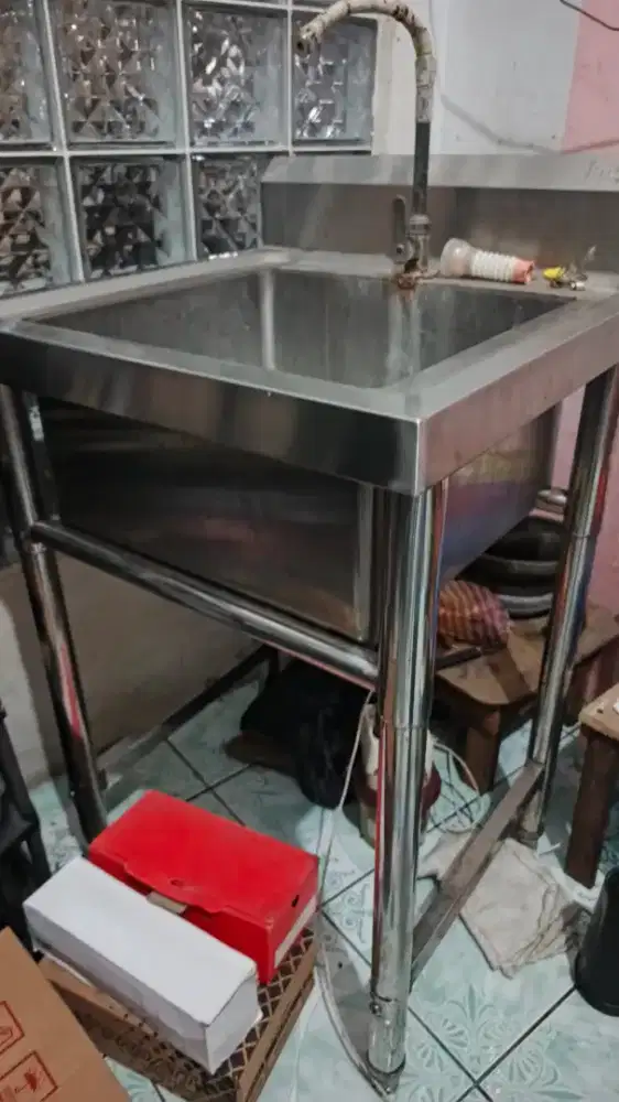 wastafel stainless merk mutu