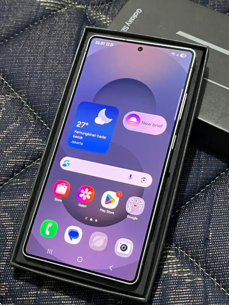 samsung S25 Ultra. 12/512gb. fullset mulus like new