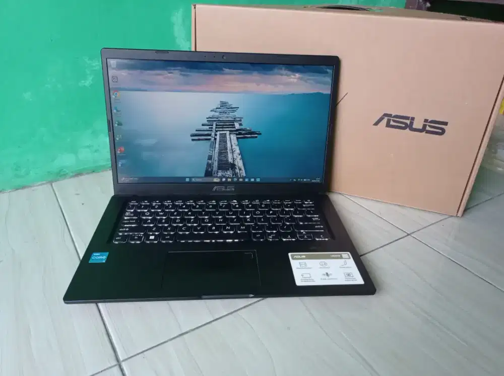 ASUS VivoBook i3 Gen11 Ram8 Nvme512 Backlight Fullset NORMAL