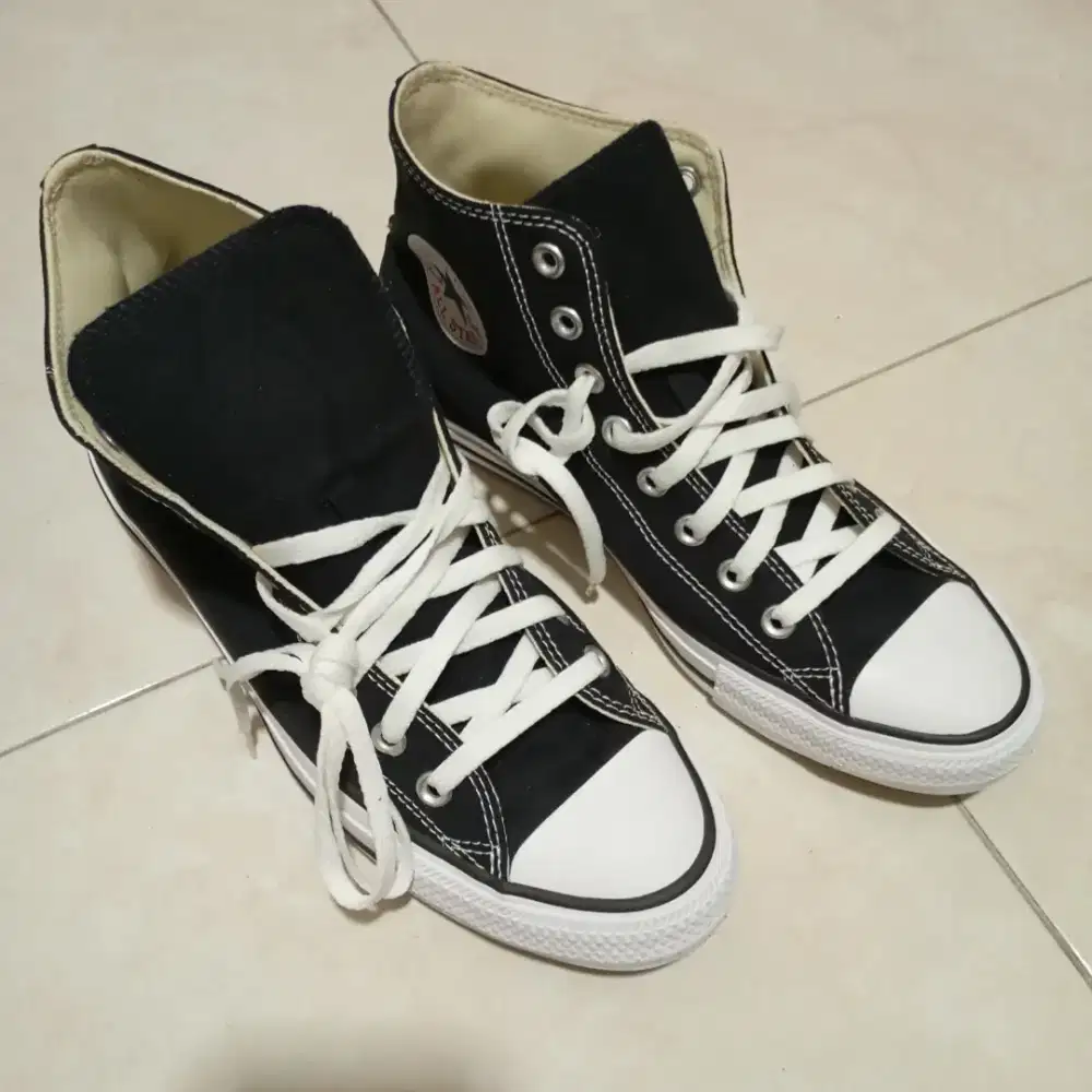 Jual cepat convers chuck taylor all star