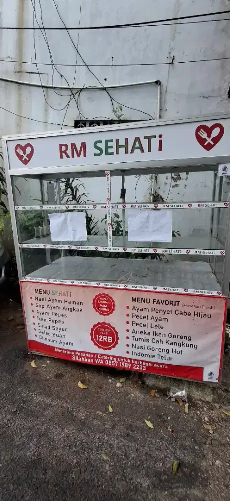 Dijual Etalase Bekas