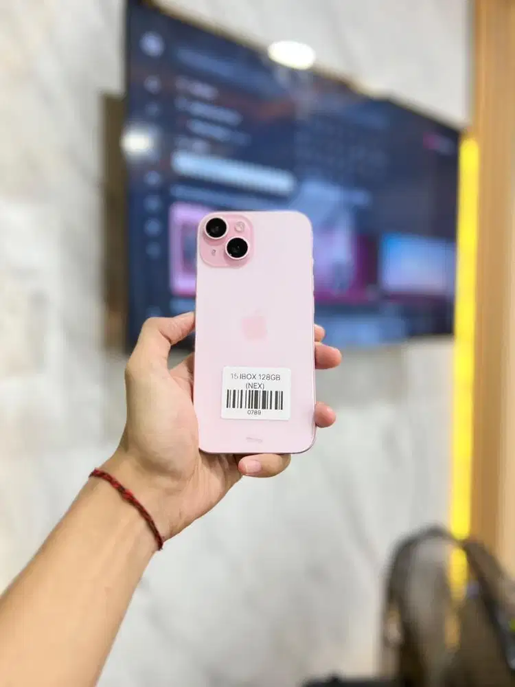 IPhone 15 128GB iBox