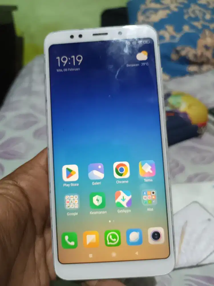Redmi 5 plus 4/64