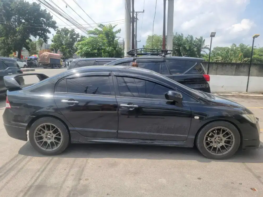 Honda Civic FD A/T 2006 Hitam