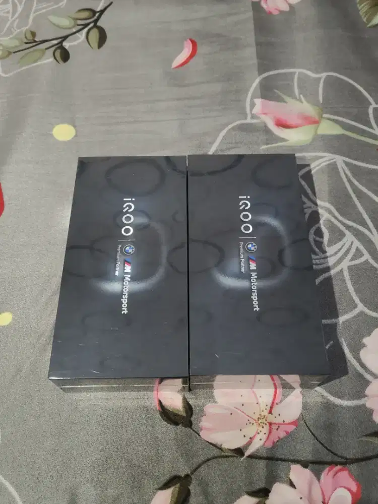 Iqoo 13 16/512 baru segel gress bnib norepack