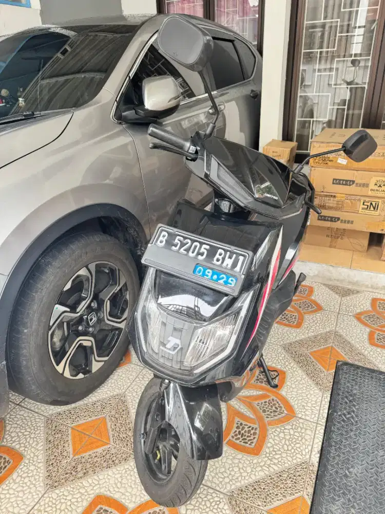 MOTOR LISTRIK MERK united