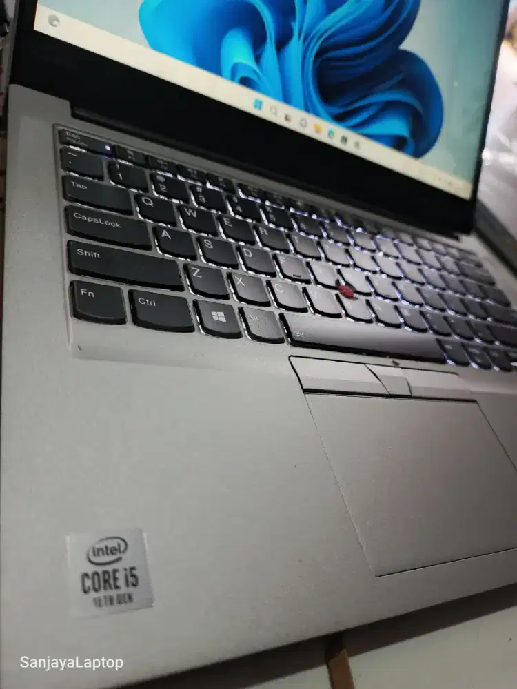 Lenovo Thinkpad S3 mulus perawatan 10Th