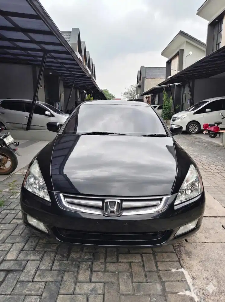 Honda Accord 2004 Bensin