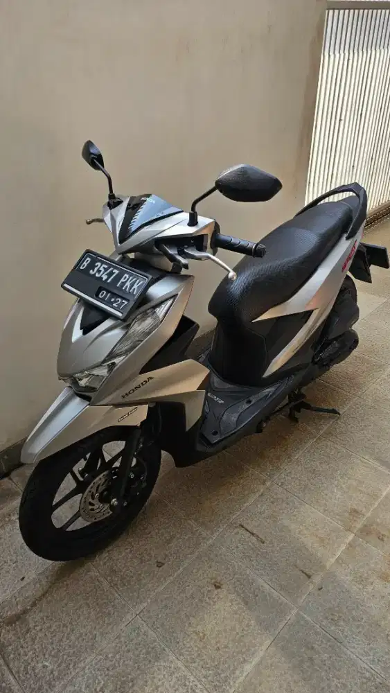 Honda Beat Deluxe Pajak Hidup