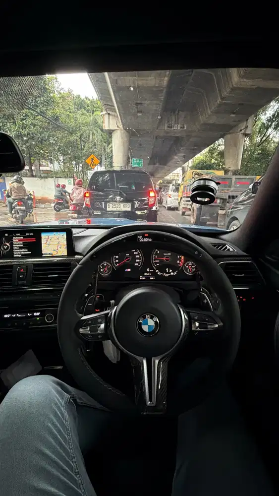 BMW M4 F82 Coupe full mods