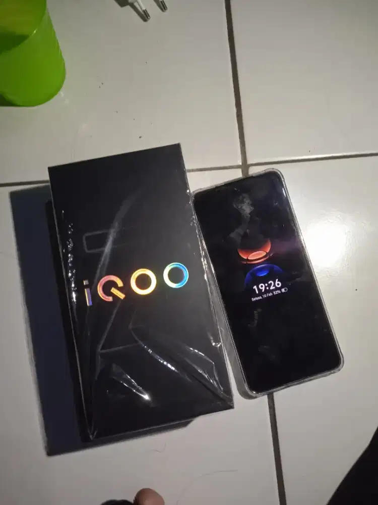 Iqoo z10r ram 8/256