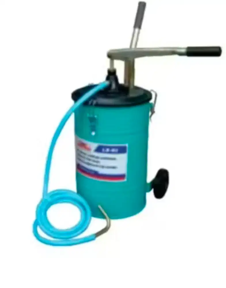 Alat pompa oli manual