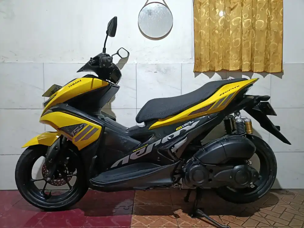 Aerox tahun 2017 kuning/tt boleh gan cash lebih bagus