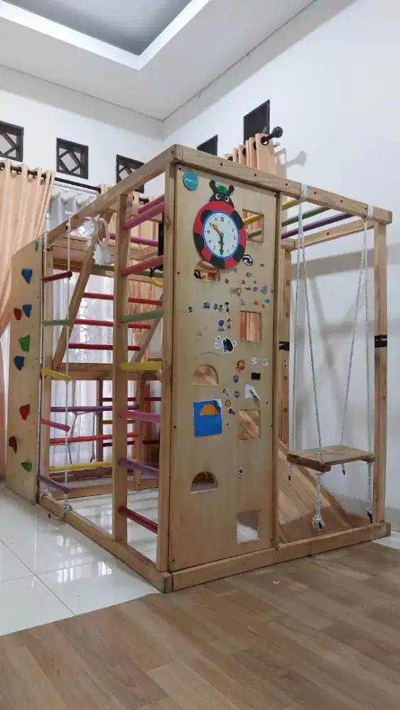 Brakiasi Mainan Anak Prosotan dan Ayunan