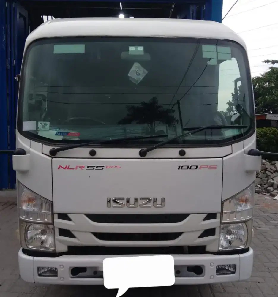 Isuzu Bus NLR55 4 roda 2020
