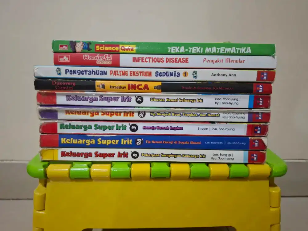 Komik Keluarga Super Irit