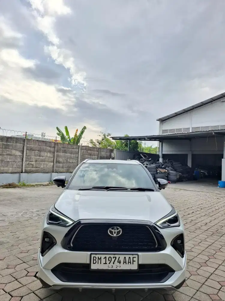 Yaris cross GR TSS 2023 matic. Km 8rb antik