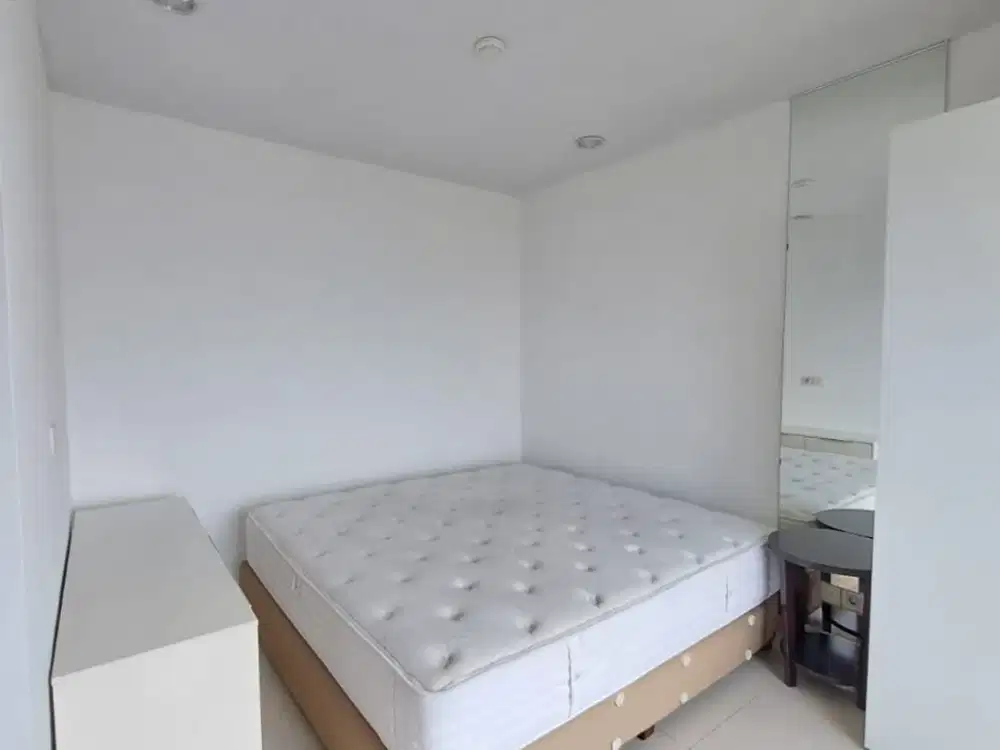 1BR Semi Furnished Apartemen Central Park Residences - Mall Central Park