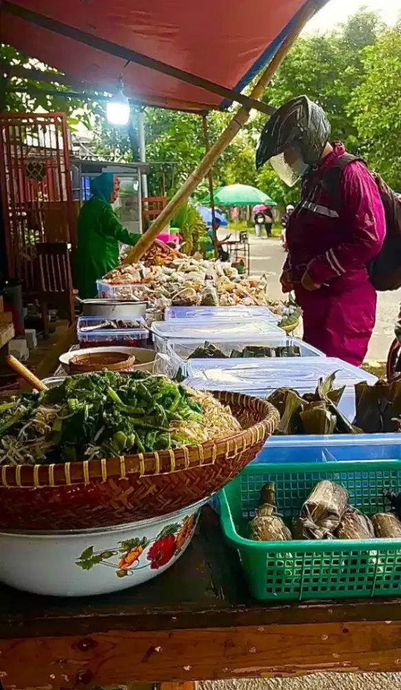 LOKER PERKERJA HARIAN UNTUK BANTU PERSIAPAN JUALAN TAKJIL RAMADHAN