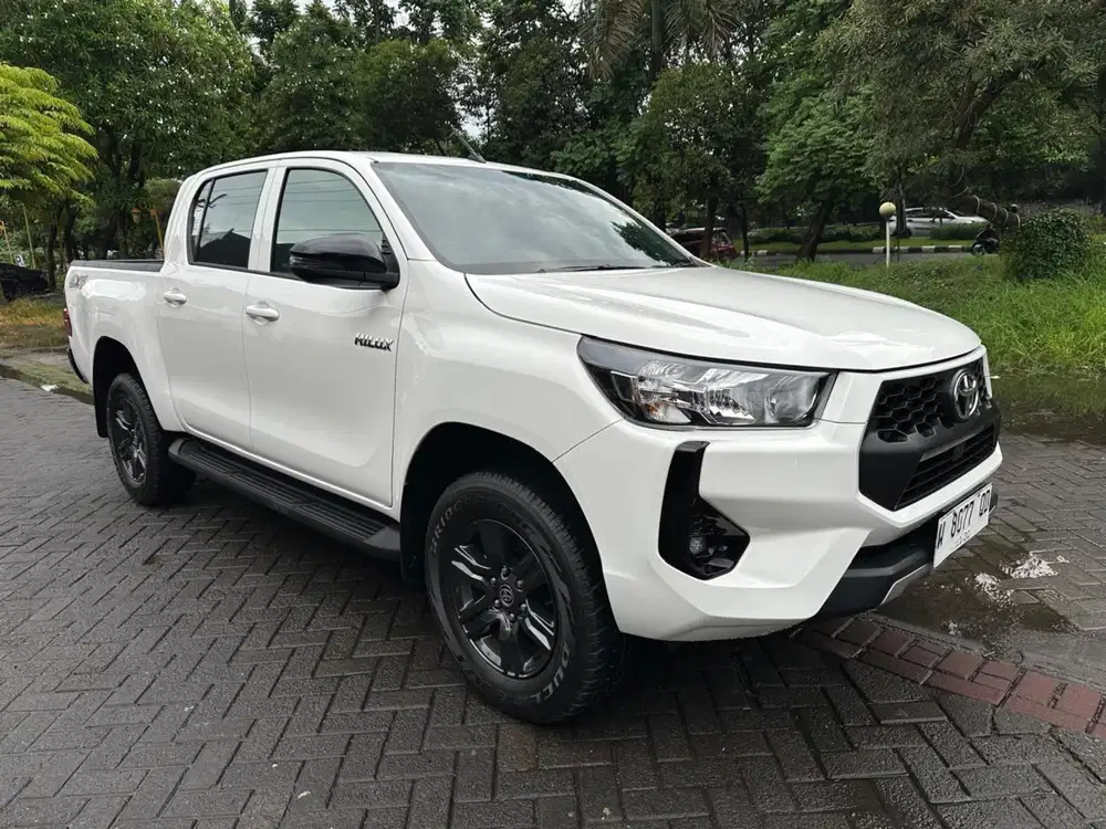Toyota Hilux G MT 4x4 Double Cabin 2025 Km 100perak Masih Baru