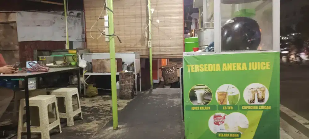 Dicari pekerja warung ayam penyet