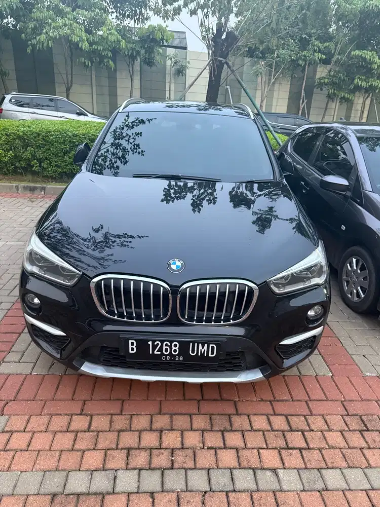 BMW X1 2018 Hitam Jual Cepat Pemilik