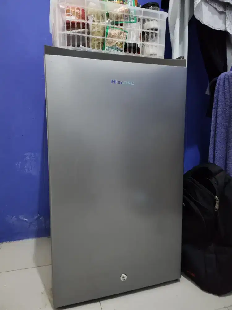 KULKAS HISENSE LIKE NEW