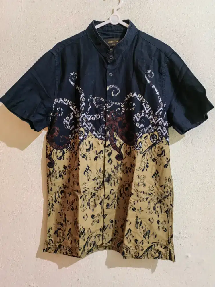 Kemeja Batik Manzone