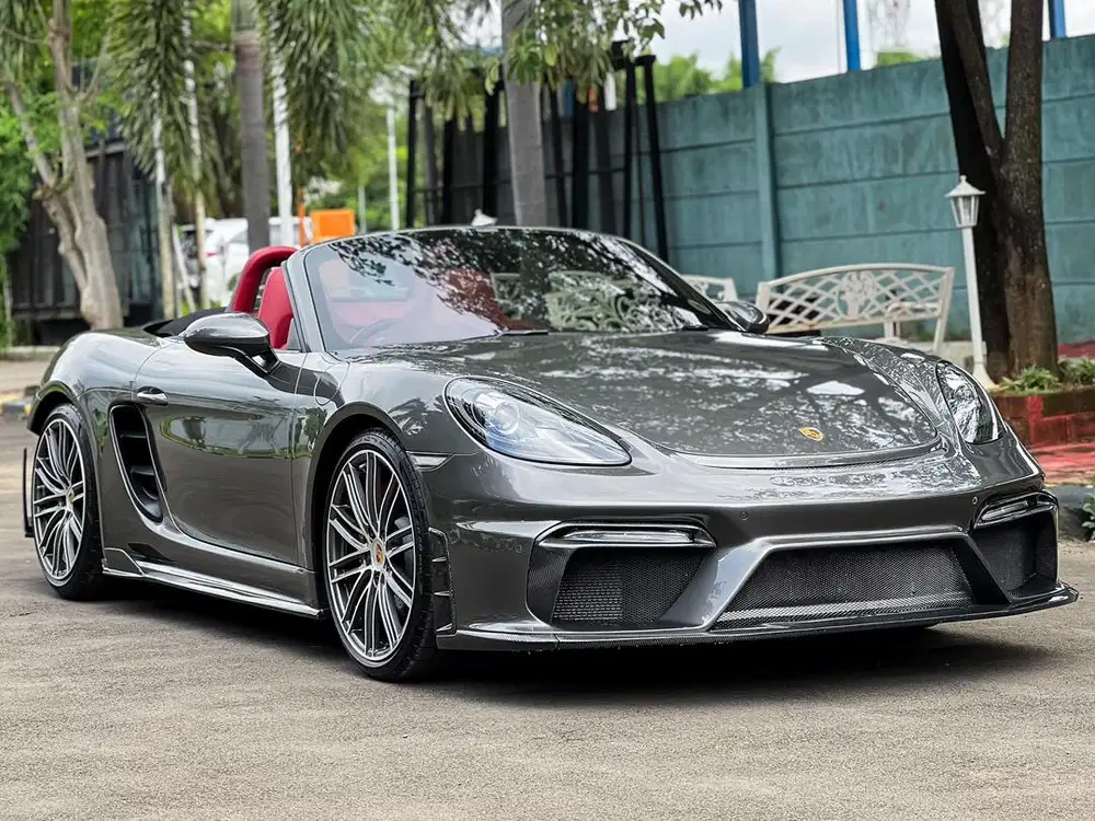 Porsche 718 Boxster S 2.5L 2023
