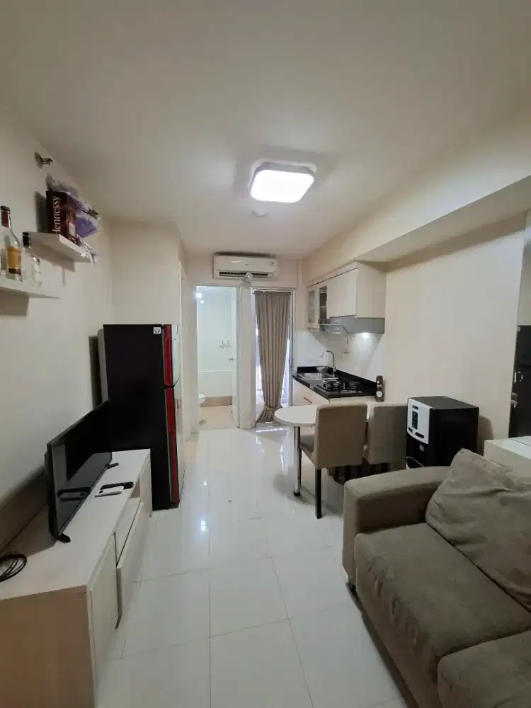 Sewa 2BR Bulanan Full Furnished Twr. Heloconia Apt Bassura City