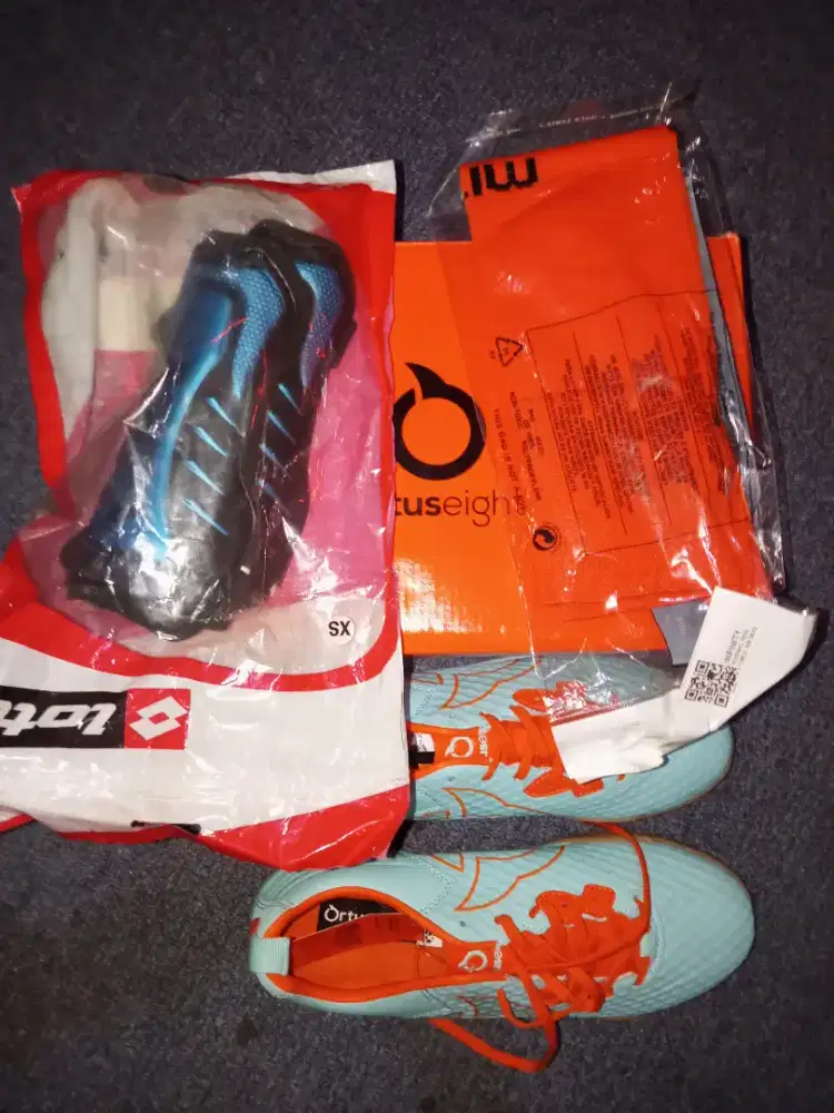 Sepatu futsal size 40