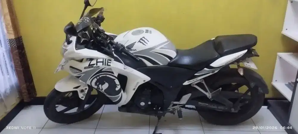 Honda CBR 250r thailand