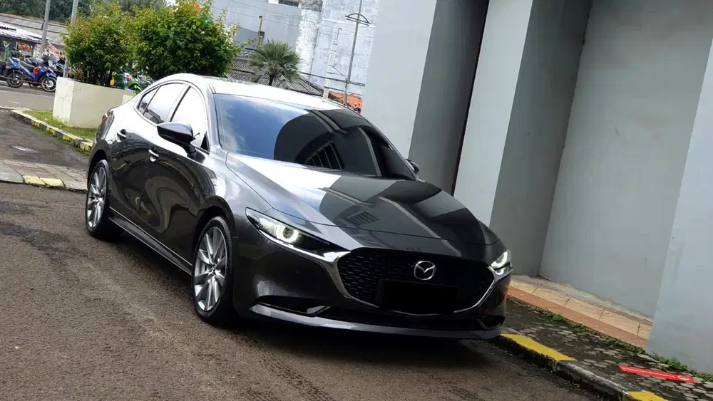 [ LOW KM ] Mazda 3 Mazda3 Sedan 2.0 Skyactiv Sunroof AT 2023/2024