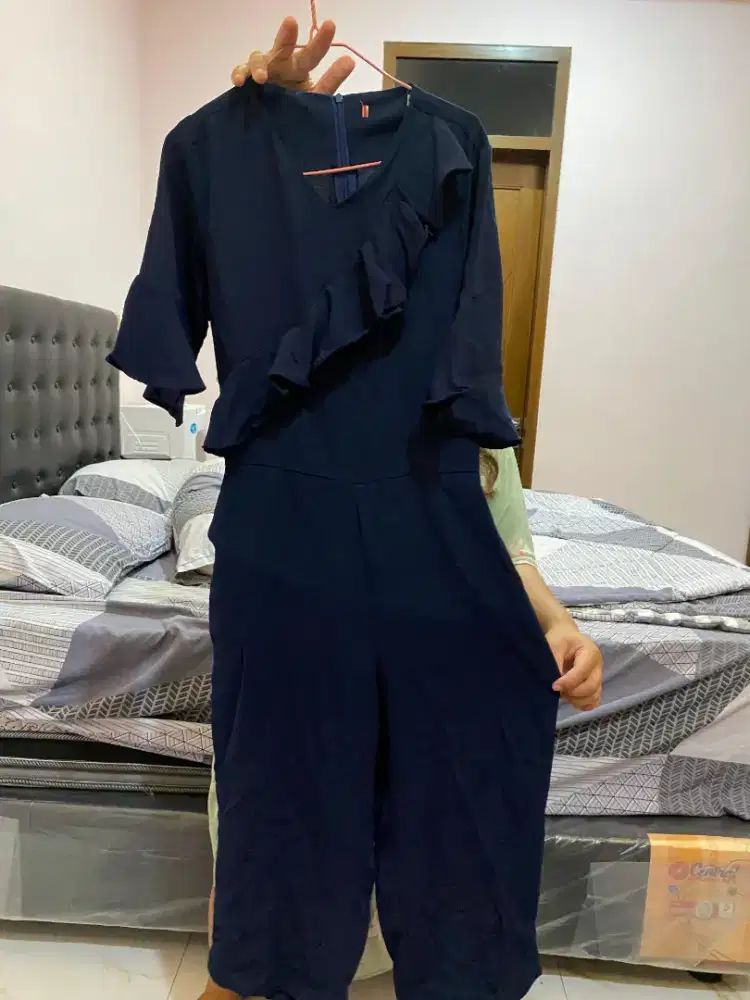 Jumpsuit long drees hitam