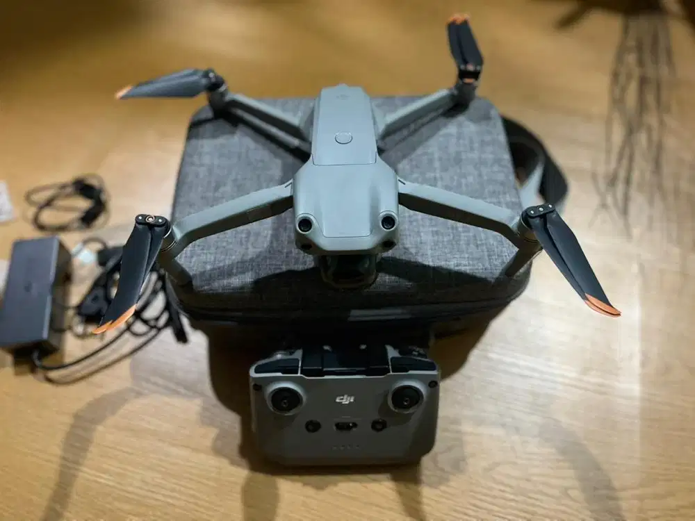 Drone DJI Air 2s CC rendah Like New