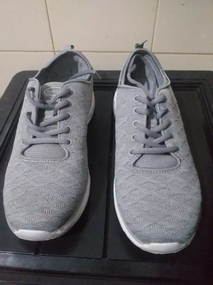 Scholl orthameel, shock absorber. eur 40/ us9. Ori. Jarang pakai