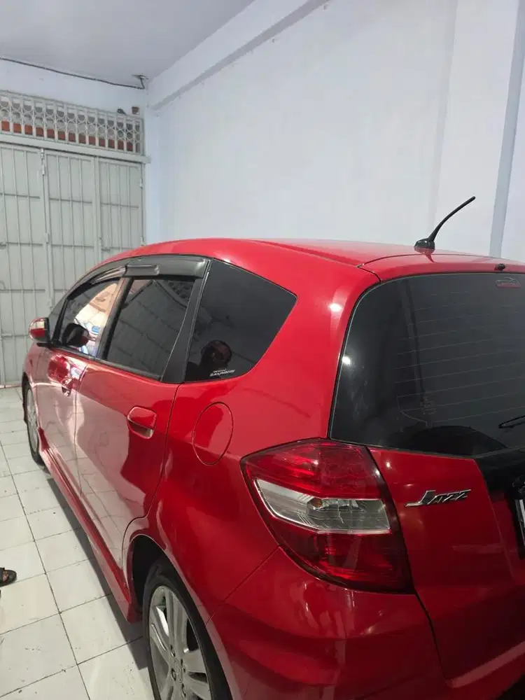 DIJUAL HONDA JAZZ