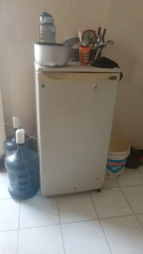 Menerima jual beli AC bekas borong atau satuan