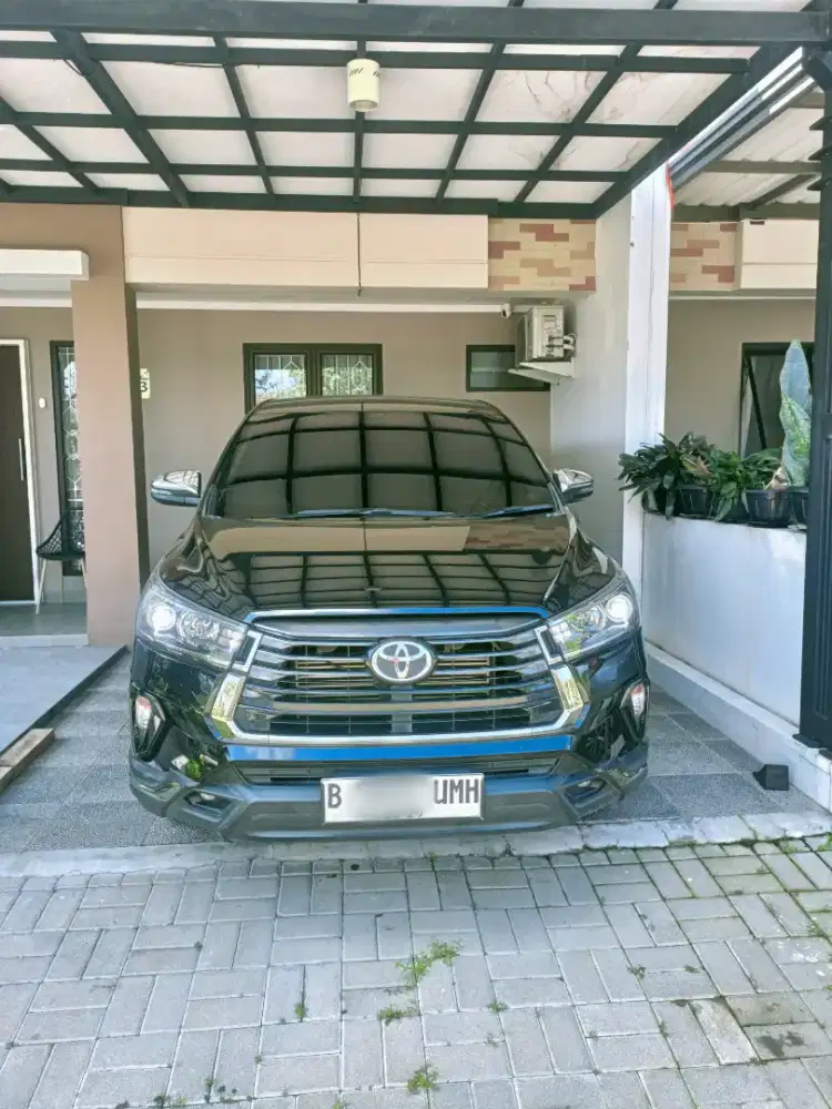 DiJual Innova Venturer 2.4 Disel 2022
