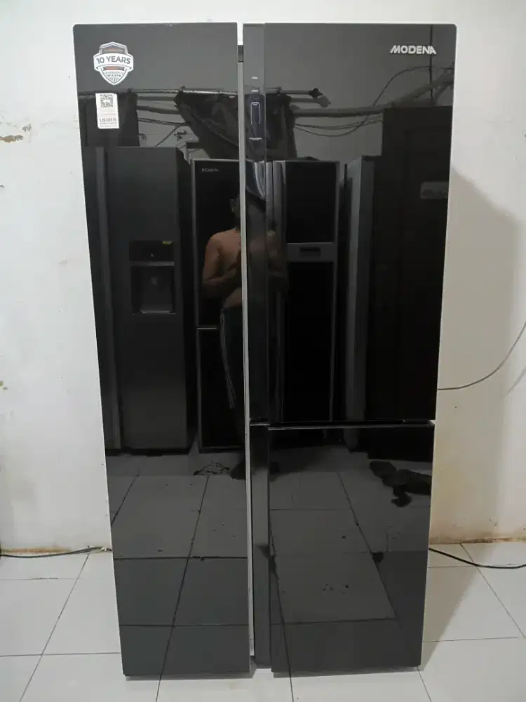 Dijual kulkas side by side modena mulus seperti baru
