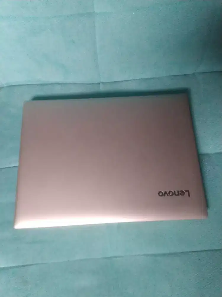 Laptop Lenovo Ideapad mulus ram 4 orian
