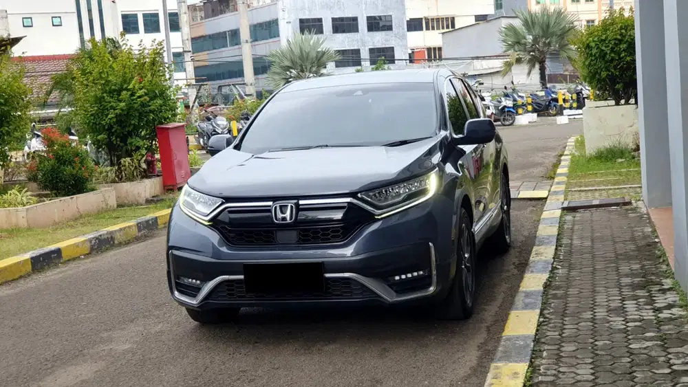 Honda crv turbo prestige sensing 2022 abu sunroof