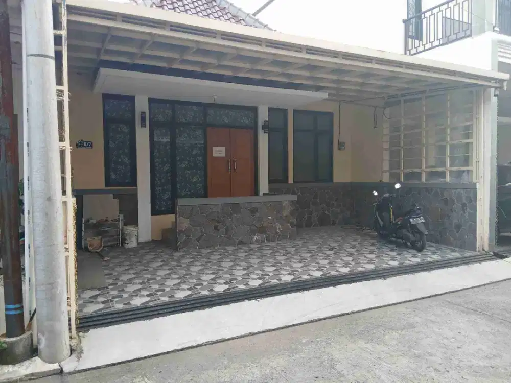 dijual Komolek Green caraka full Furnished Jarang Ada