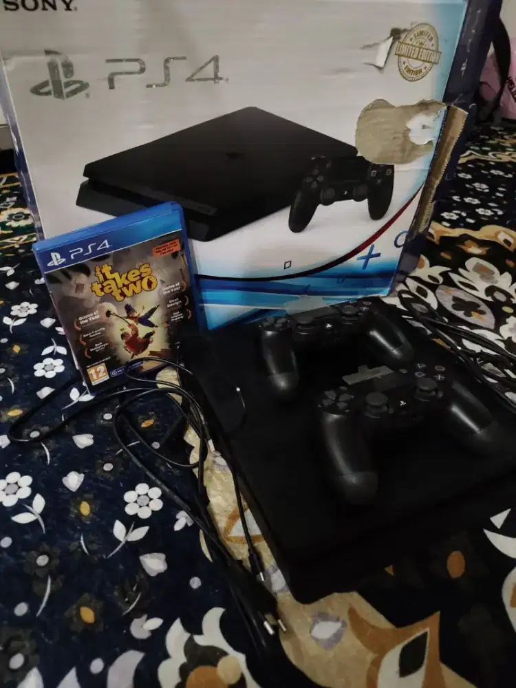 PS 4 SLIM 500GB